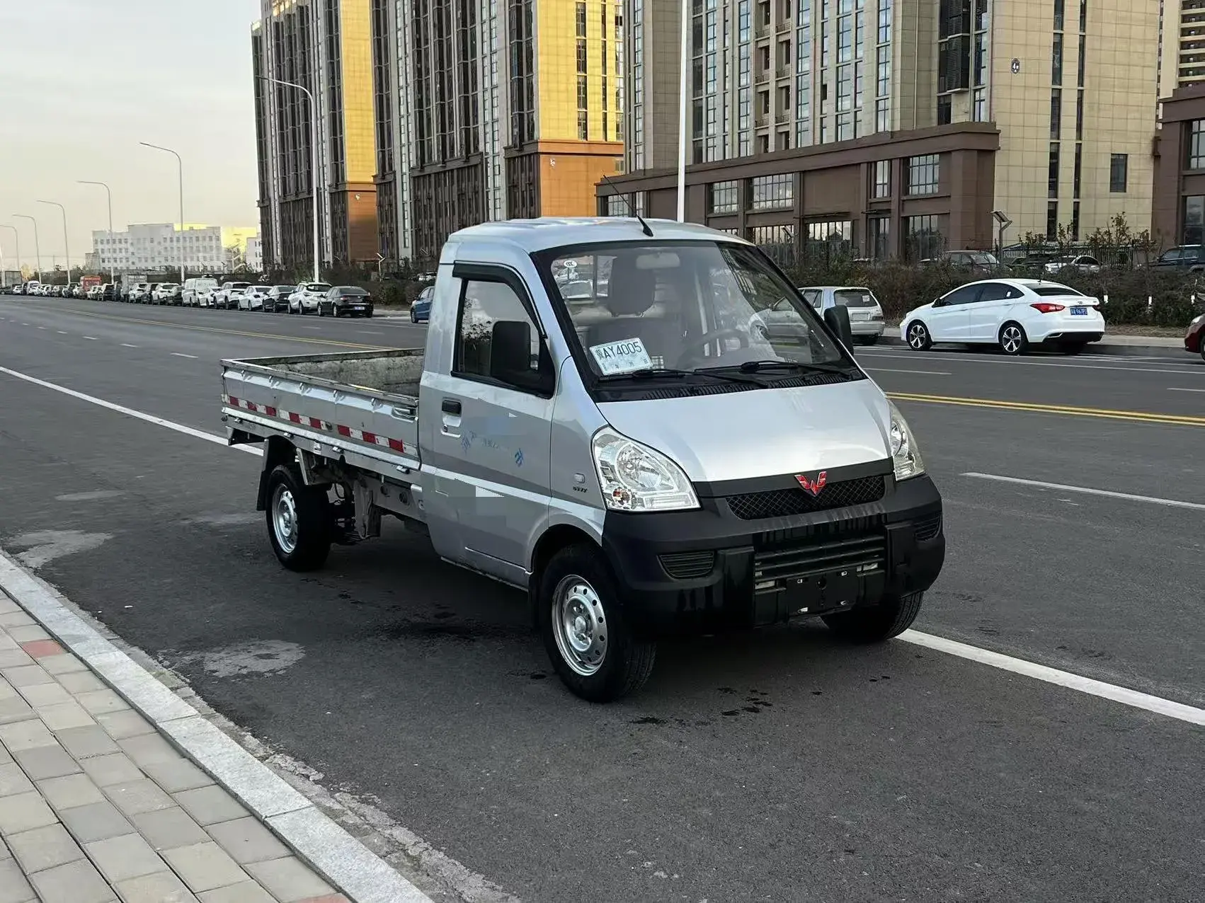 2015 WULING RONGGUANG thumbnail 3