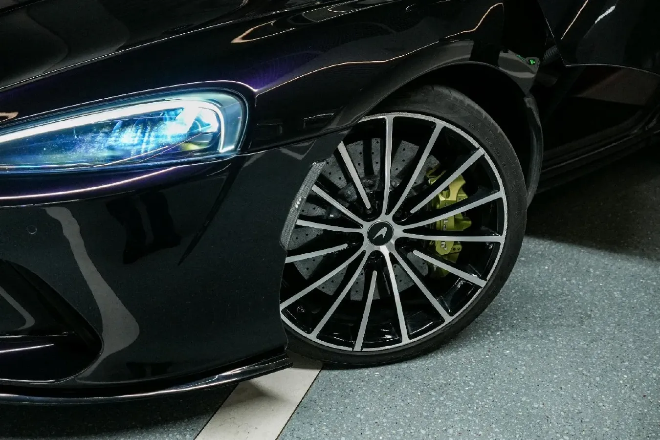 2022 McLaren GT 4.0T 620HP V8 7DCT,autocango,china used car exporter,china ev exporter,chinese used car exporter,chinese used ev exporter