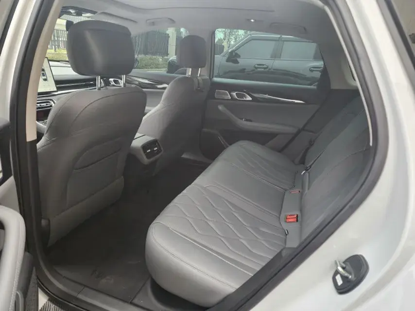 2025 GEELY GALAXY thumbnail 2