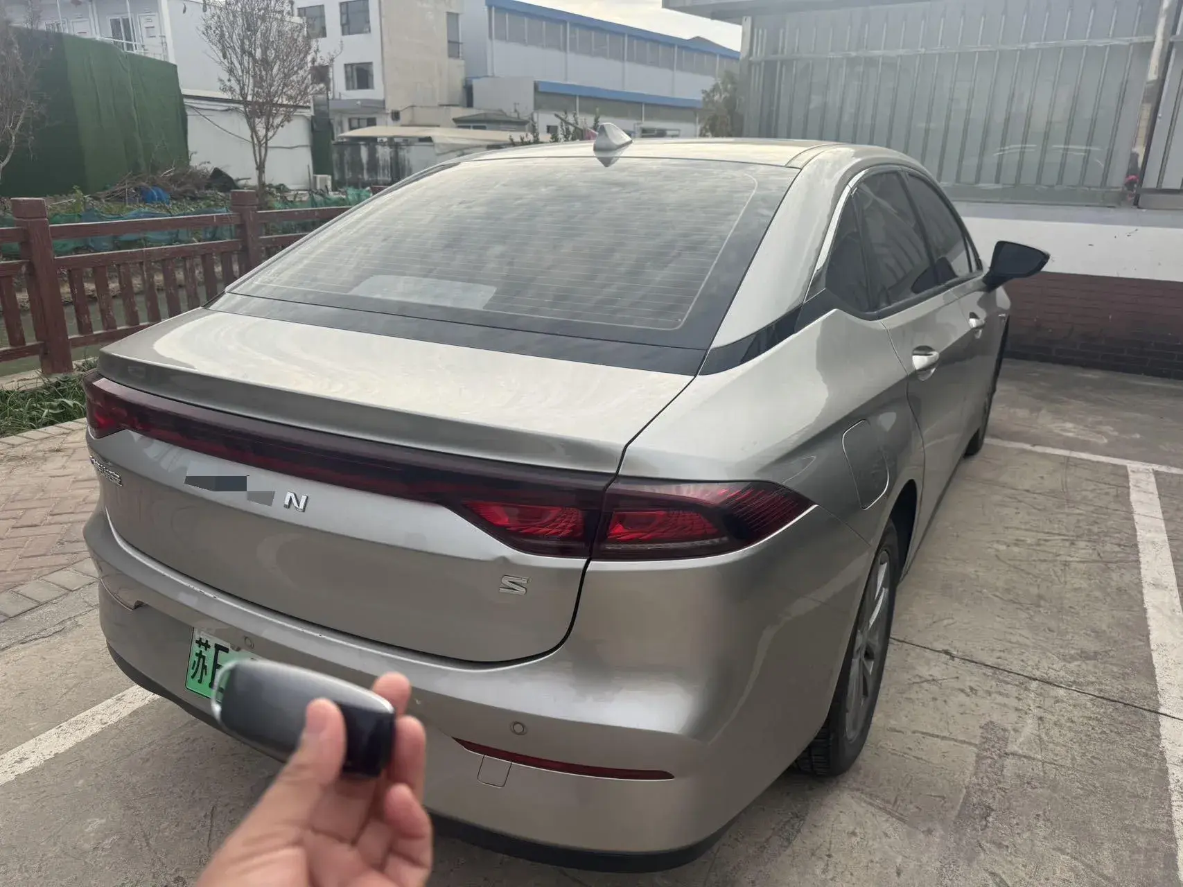 2022 AION S thumbnail 4