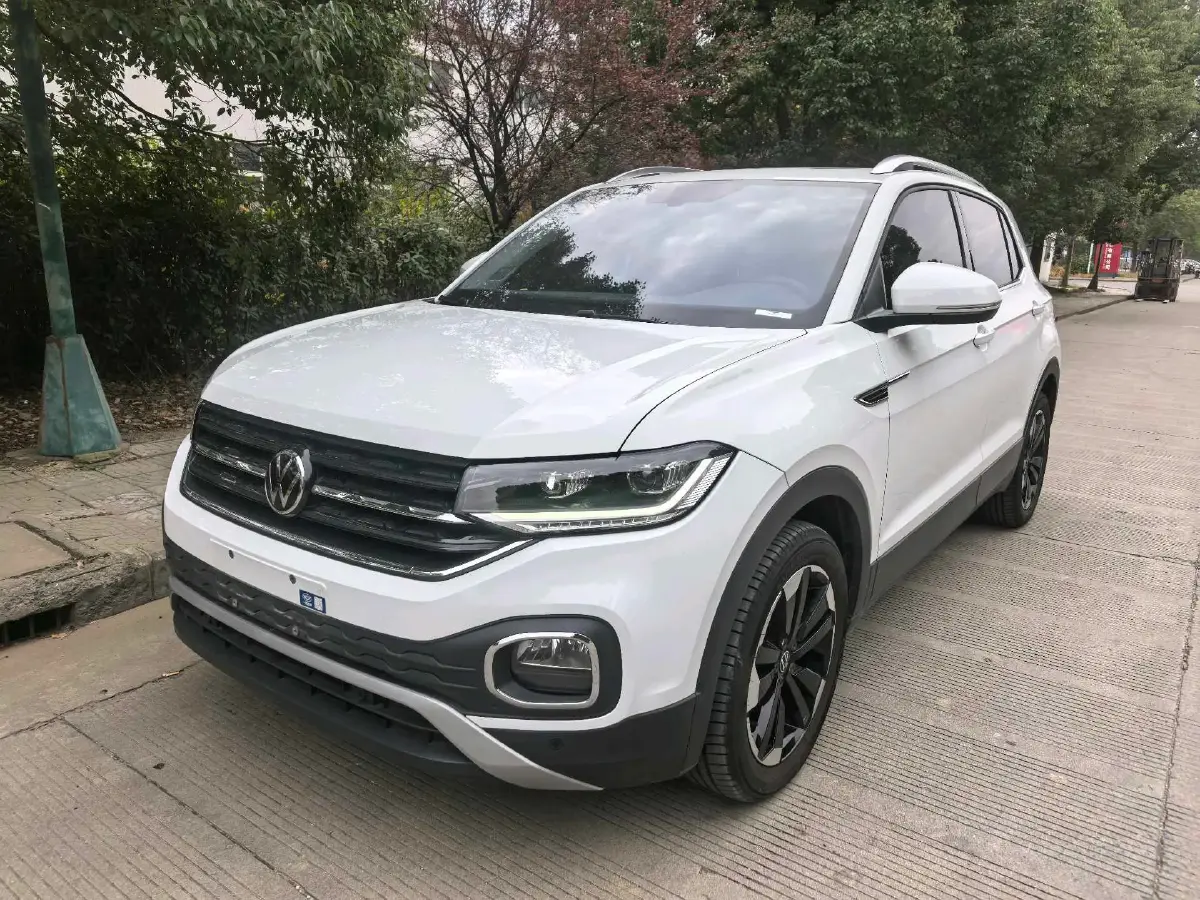 2021 Volkswagen Tacqua 1.5L 113HP L4 6AT