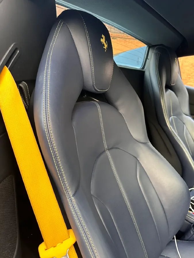 2020 Ferrari F8 3.9T 720HP V8 7DCT,autocango,china used car exporter,china ev exporter,chinese used car exporter,chinese used ev exporter