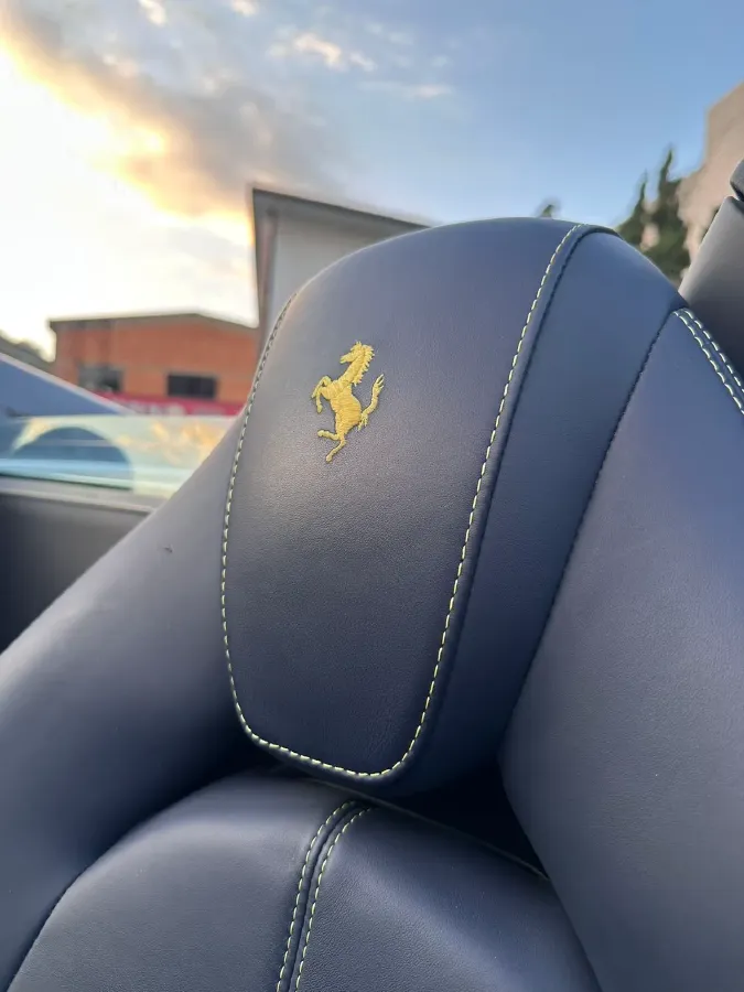 2020 Ferrari F8 3.9T 720HP V8 7DCT,autocango,china used car exporter,china ev exporter,chinese used car exporter,chinese used ev exporter