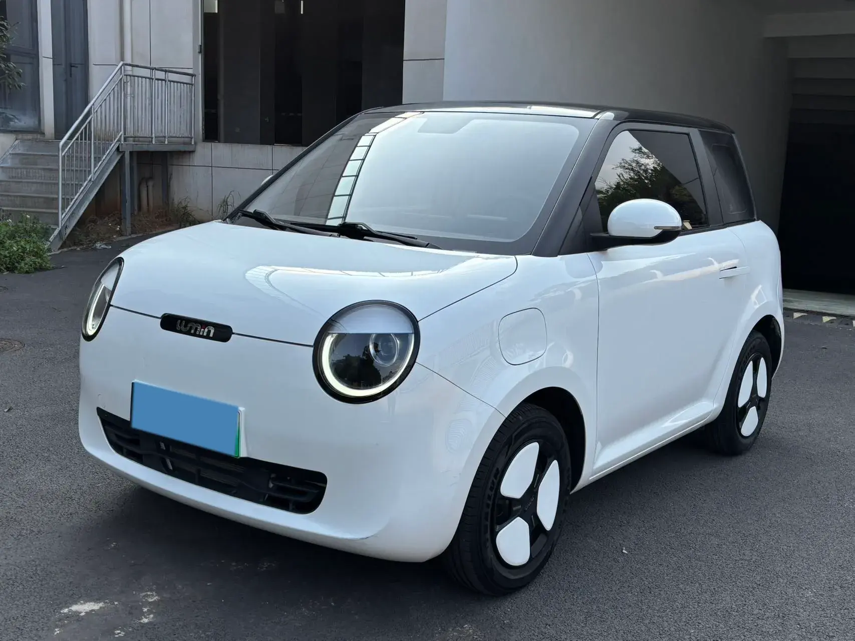 2022 LEVDEO MANGO view 1