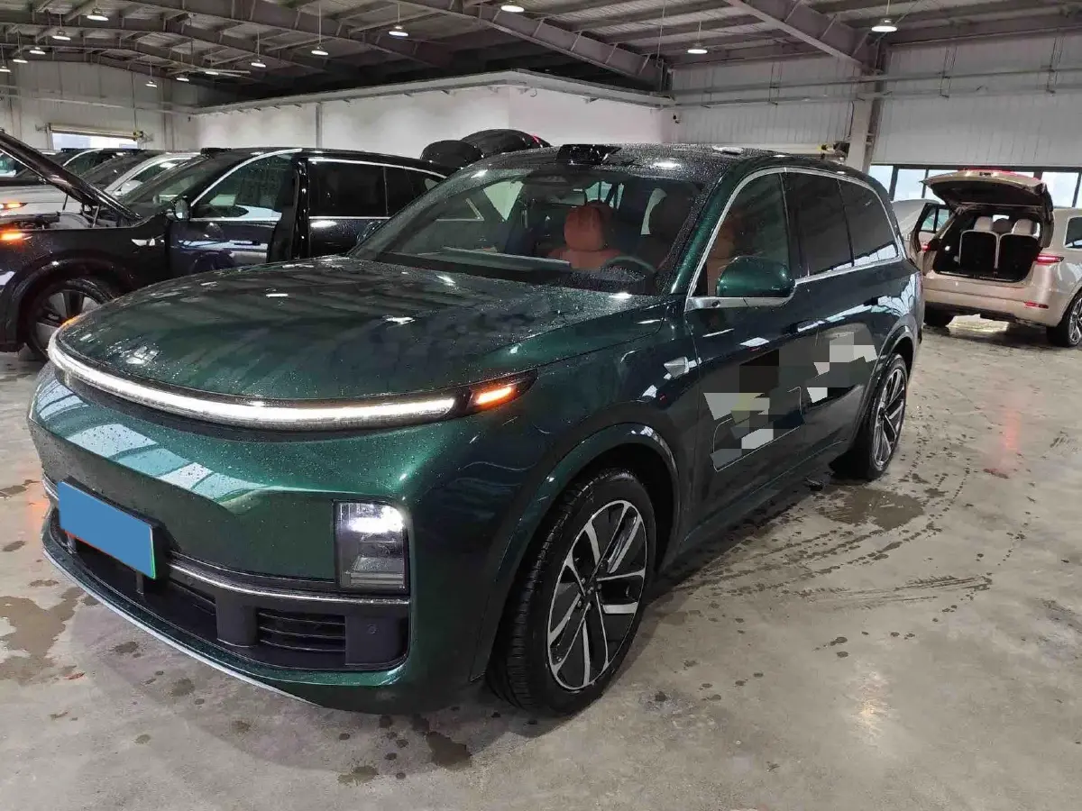 2024 Toyota Land Cruiser Prado 2.4T 282HP L4 8AT Hybrid