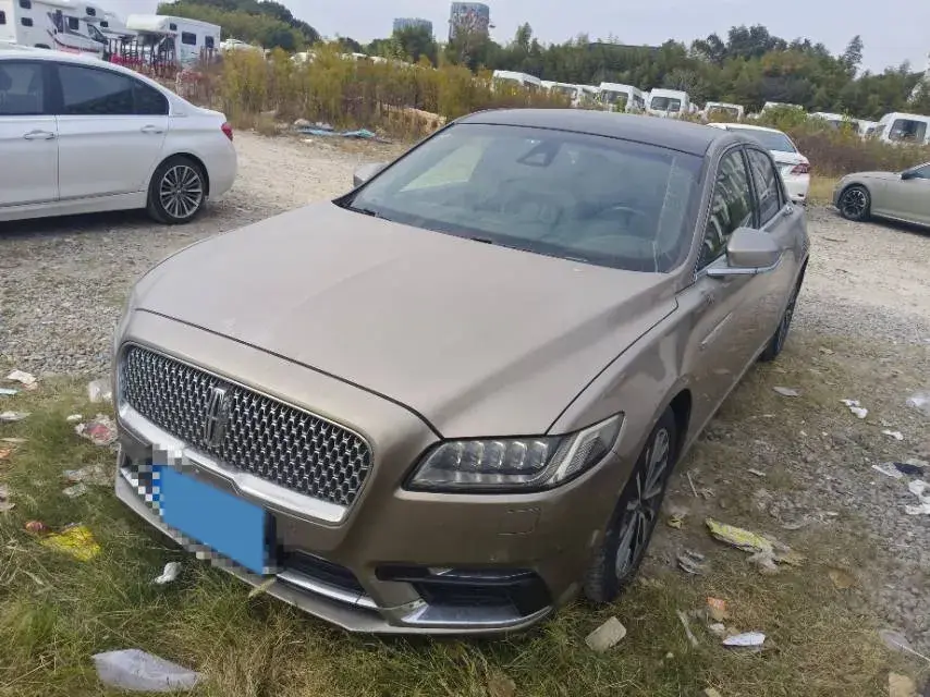 2019 Lincoln Continental 2.0T 261HP L4 6AT