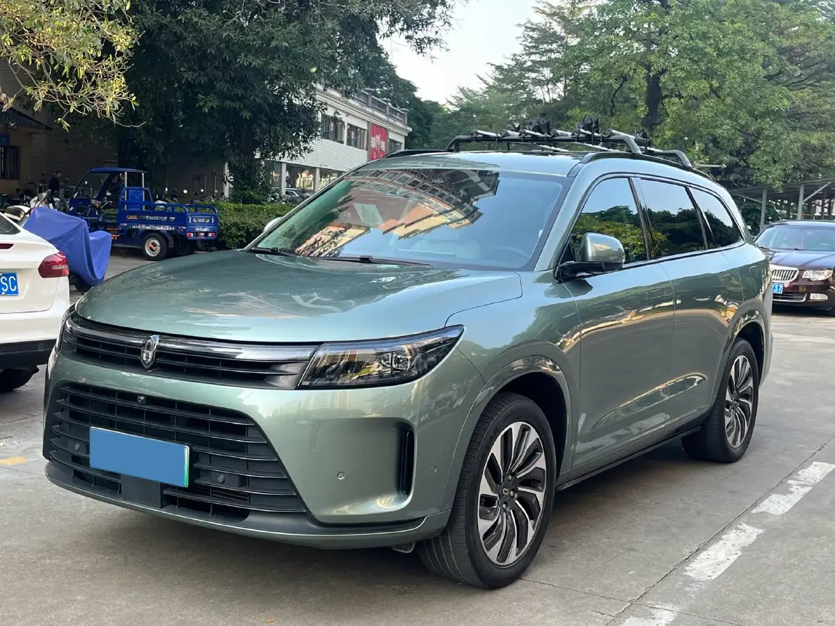 2022 Volvo S60 2.0T 197HP L4 8AT