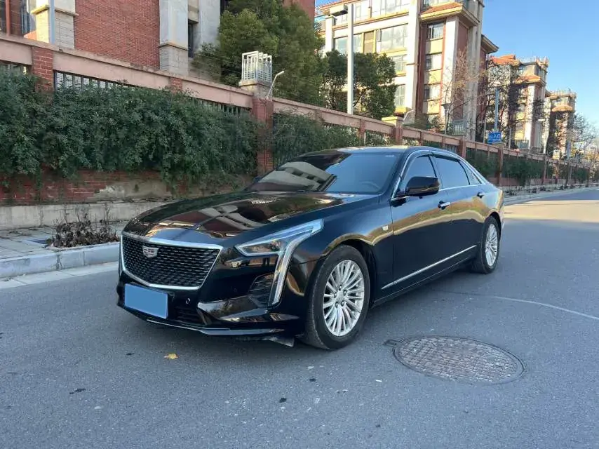 2020 Cadillac CT6 2.0T 241HP L4 10AT