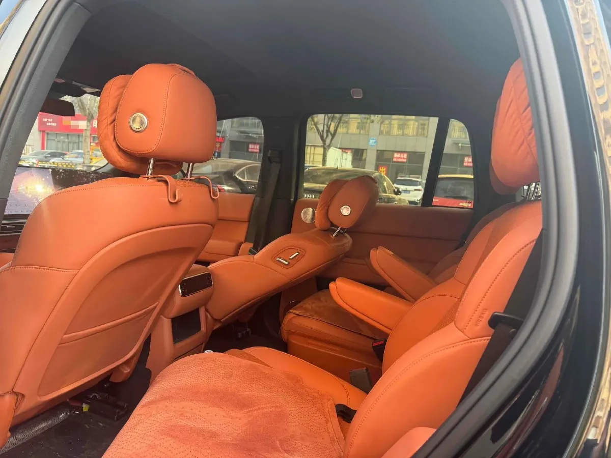 2024 Volvo S60 2.0T 197HP L4 7DCT,autocango,china used car exporter,china ev exporter,chinese used car exporter,chinese used ev exporter