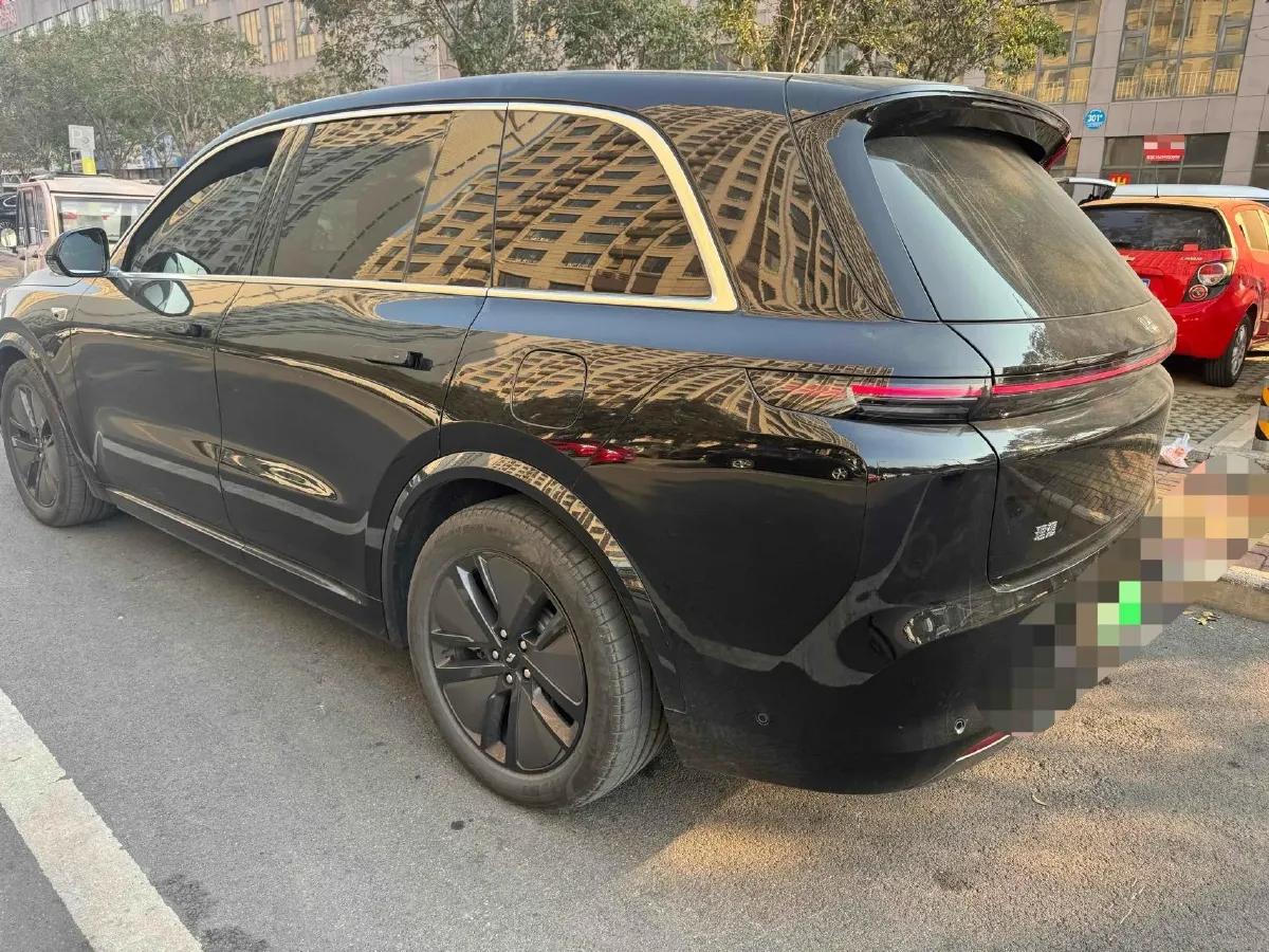 2024 Volvo S60 2.0T 197HP L4 7DCT,autocango,china used car exporter,china ev exporter,chinese used car exporter,chinese used ev exporter