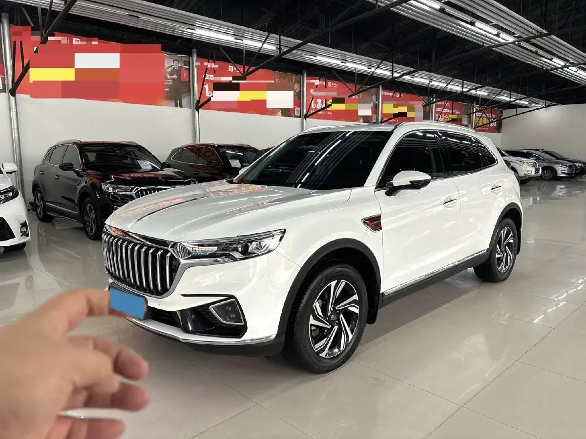 2022 HongQi HS5 2.0T 224HP L4 6AT