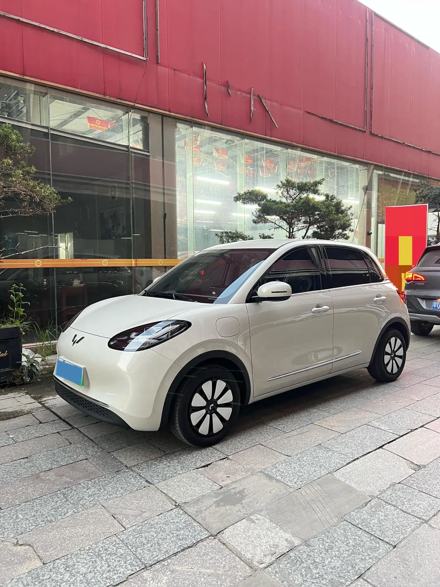 2024 WULING BINGUO view 1