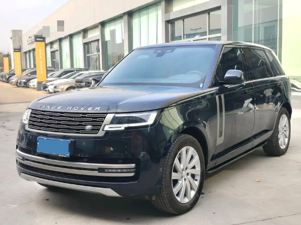 2025 Land Rover Range Rover 3.0T 400HP L6 8AT