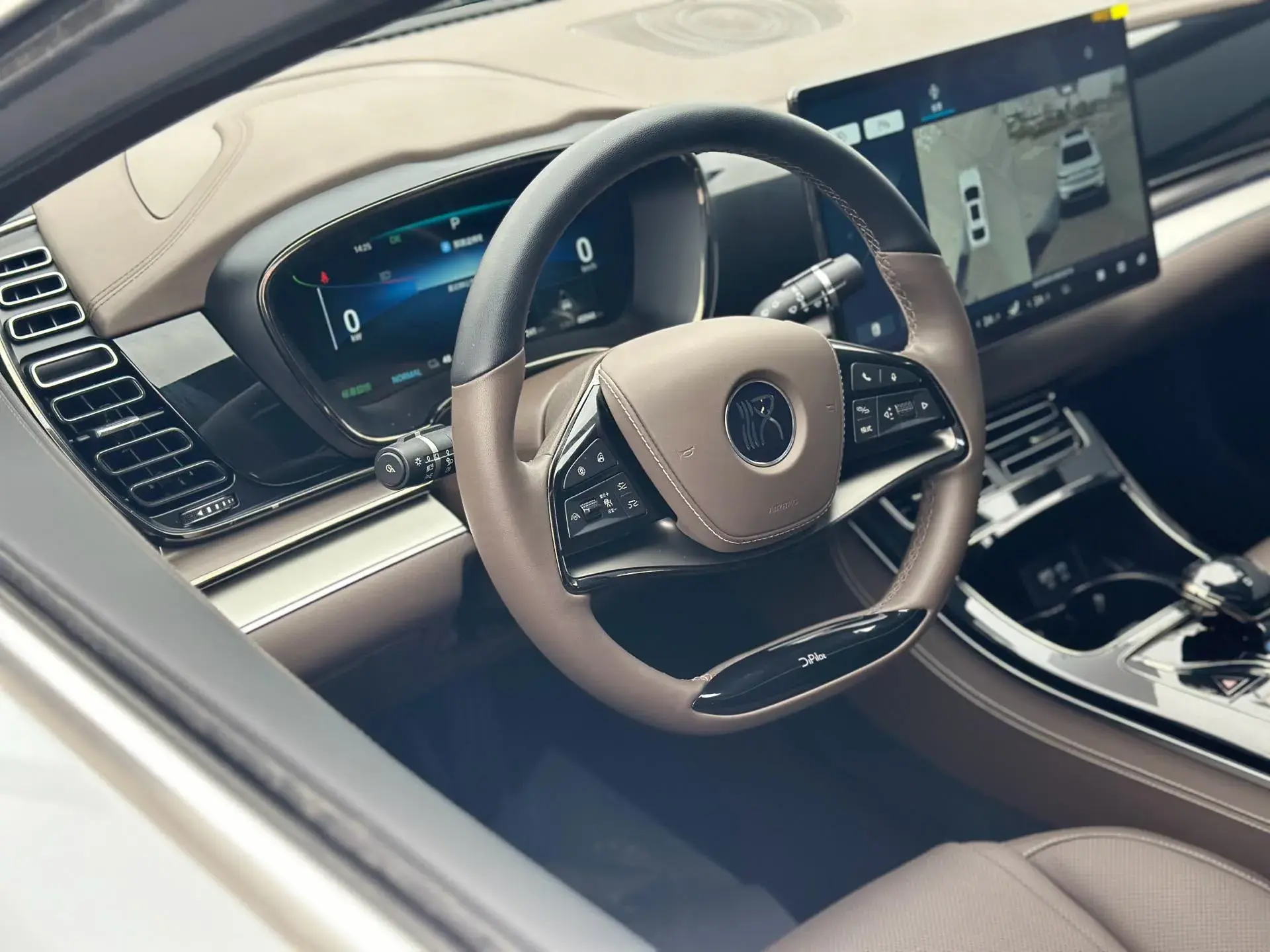 2024 BYD HAN thumbnail 4