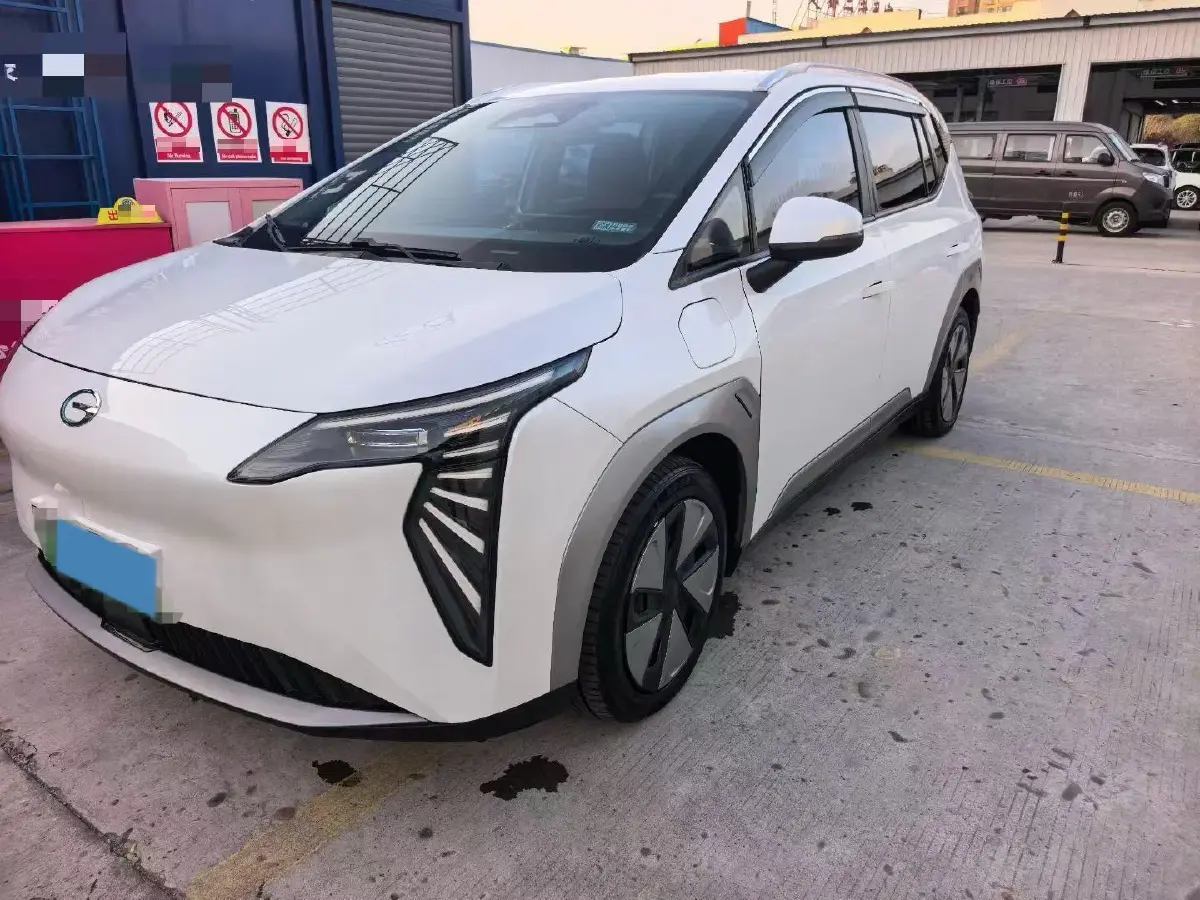 2023 Aion Y BEV 51.9KWH