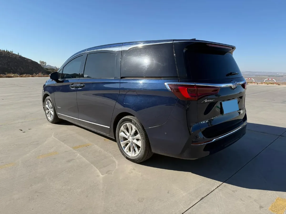 2020 Buick GL8 2.0T 237HP L4 9AT,autocango,china used car exporter,china ev exporter,chinese used car exporter,chinese used ev exporter