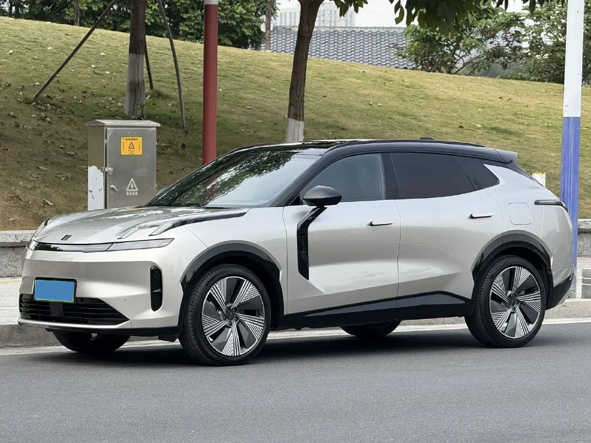 2023 LYNK&CO 08 EM-P 1.5T 163HP L4 3DHT PHEV 21.2KWH
