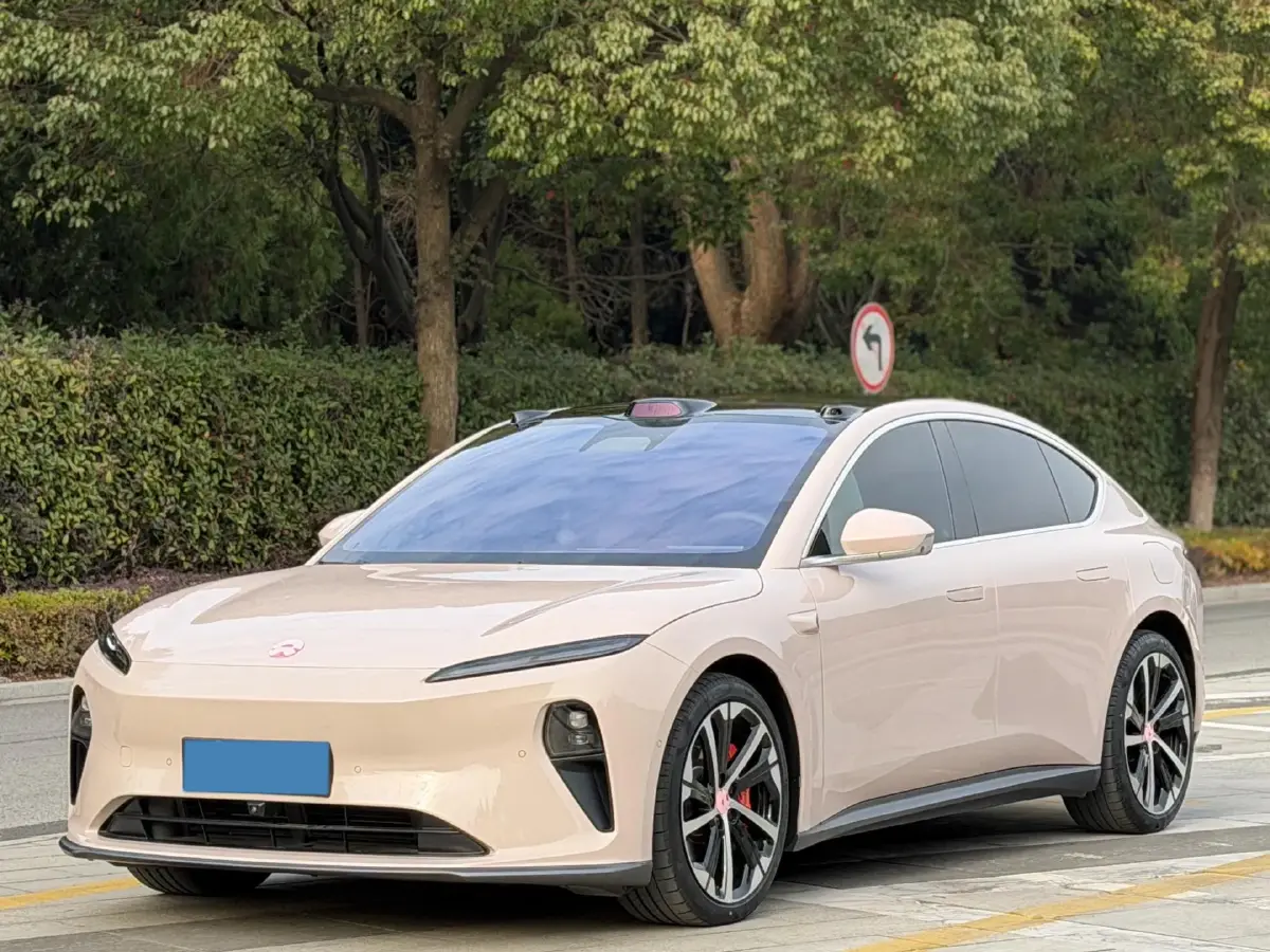 2022 NIO ES6 BEV 75KWH