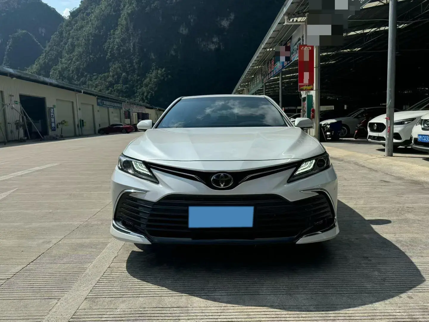 2021 TOYOTA CAMRY thumbnail 2