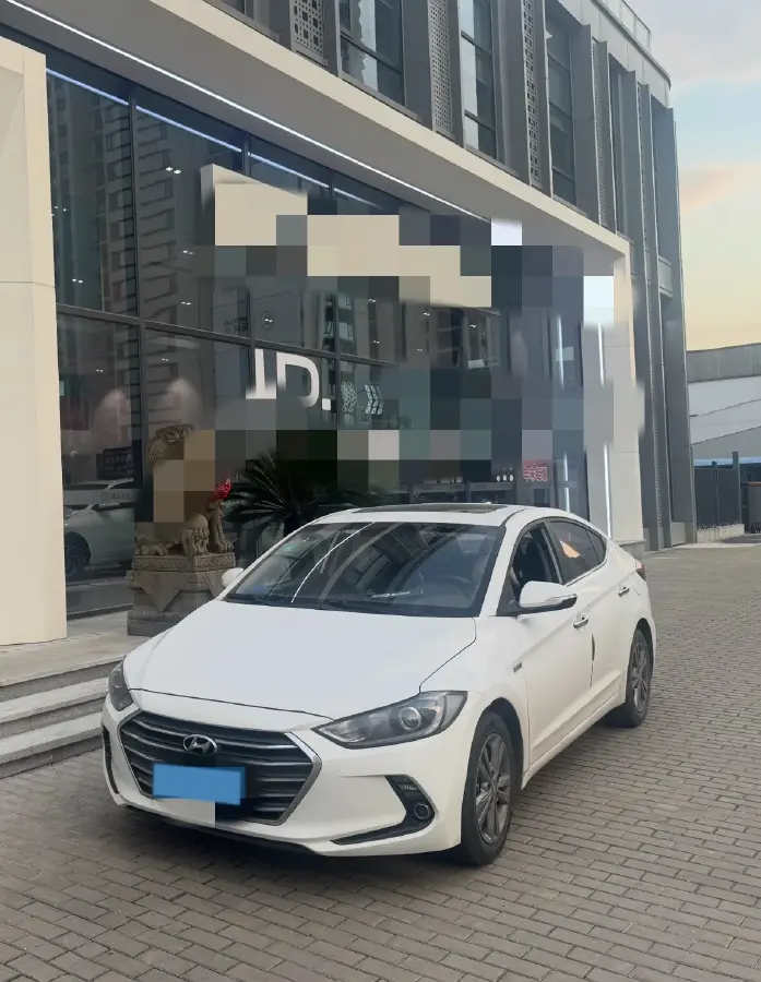 2016 Hyundai Elantra 1.4T 130HP L4 7DCT