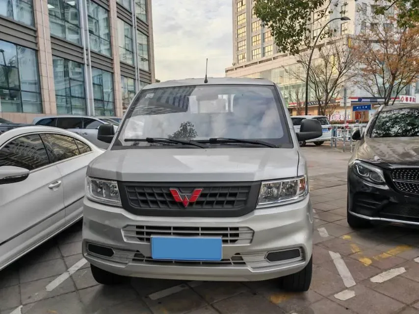 2021 NLM Motor QiTeng N30 1.25L 91HP L4 5MT,autocango,china used car exporter,china ev exporter,chinese used car exporter,chinese used ev exporter