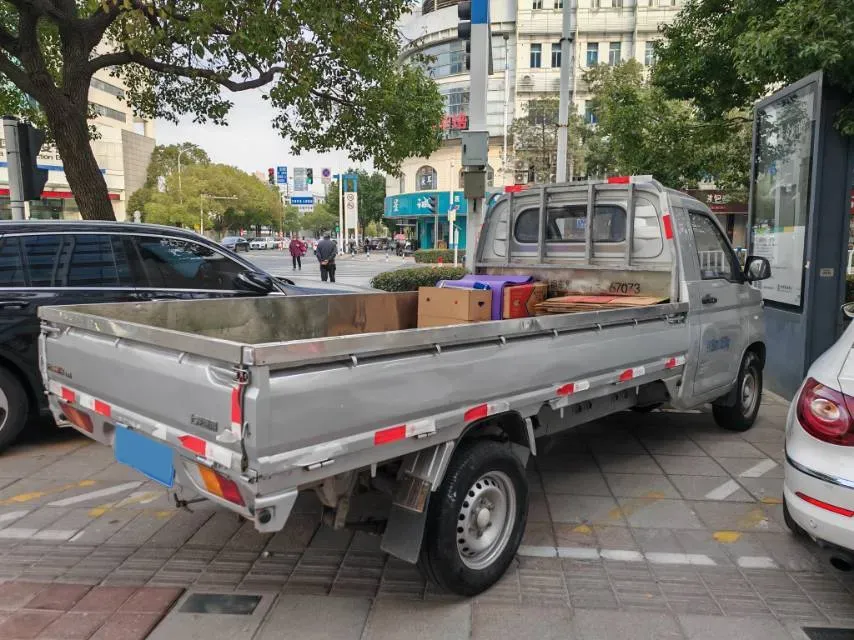 2021 NLM Motor QiTeng N30 1.25L 91HP L4 5MT,autocango,china used car exporter,china ev exporter,chinese used car exporter,chinese used ev exporter