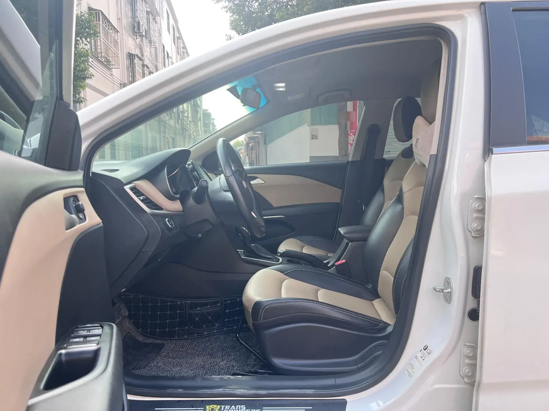 2020 CHEVROLET MONZA thumbnail 3