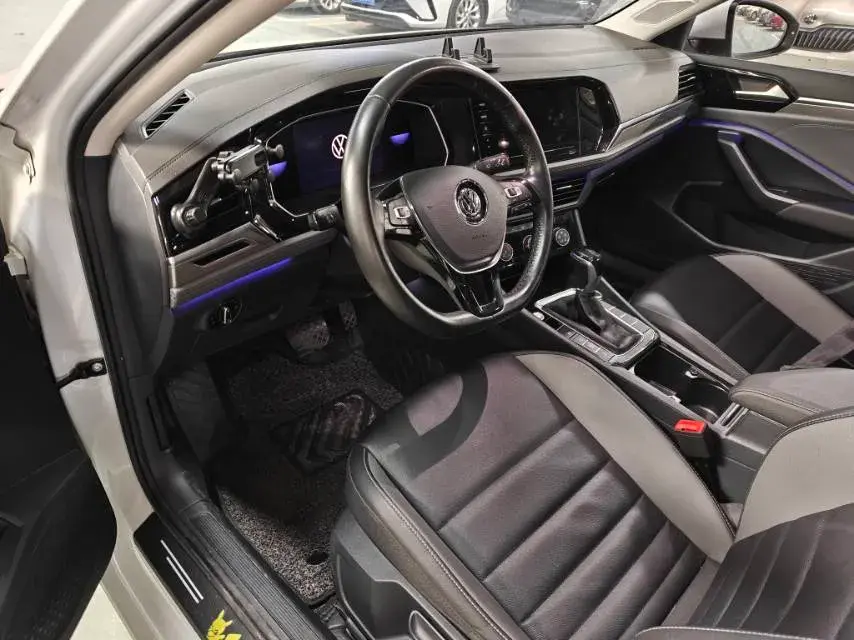 2020 VOLKSWAGEN SAGITAR thumbnail 2