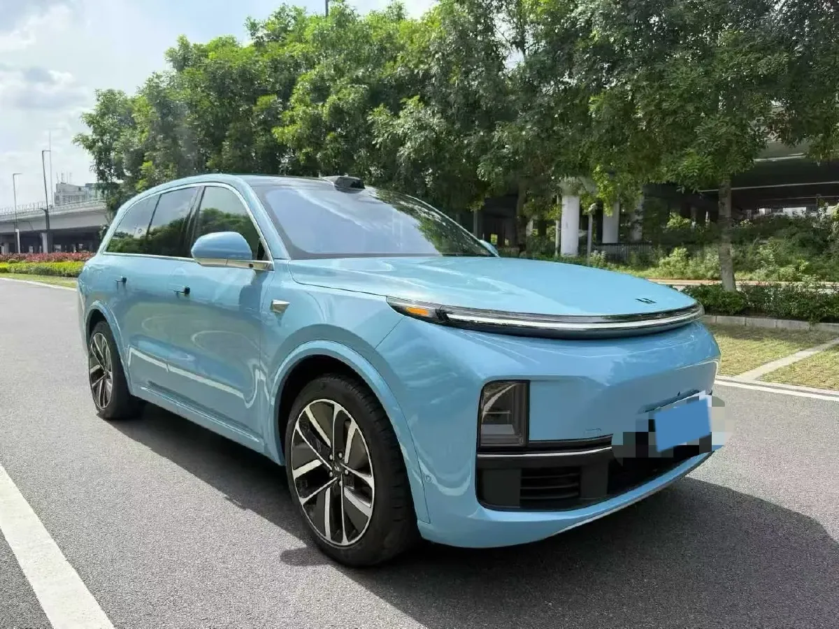 2024 Ford Bronco 2.3T 275HP L4 10AT,autocango,china used car exporter,china ev exporter,chinese used car exporter,chinese used ev exporter