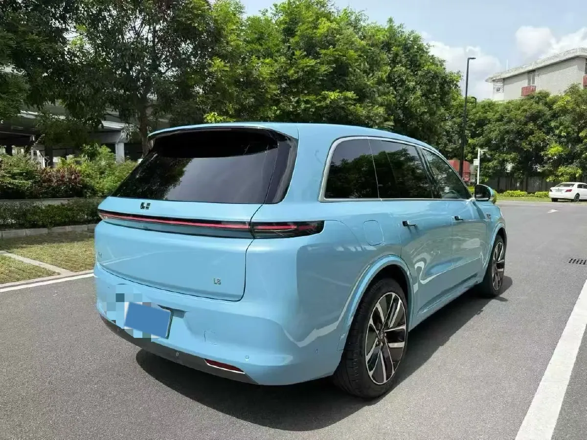 2024 Ford Bronco 2.3T 275HP L4 10AT,autocango,china used car exporter,china ev exporter,chinese used car exporter,chinese used ev exporter