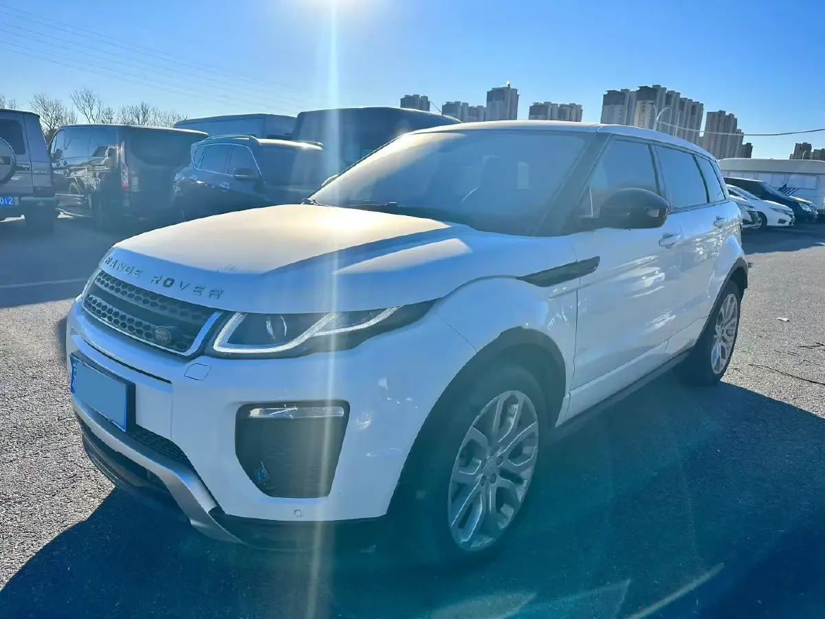 2018 Jaguar F-PACE 2.0T 250HP L4 8AT