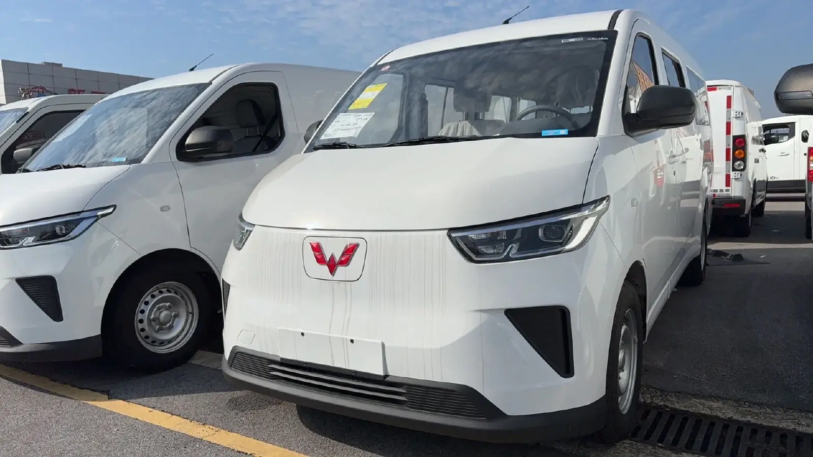 2024 WuLing YangGuang BEV 41.9KWH