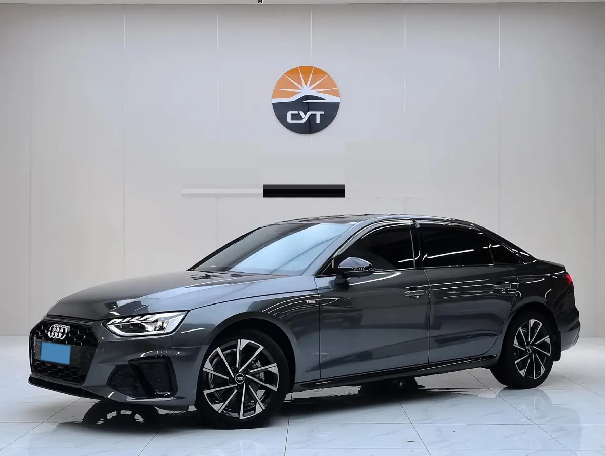 2023 Audi A4L 2.0T 190HP L4 7DCT