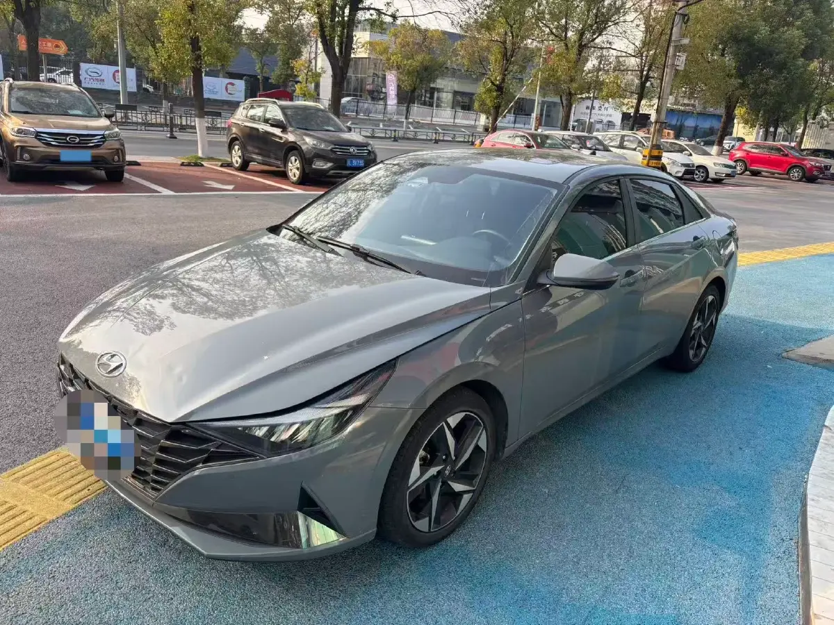 2021 Hyundai Elantra 1.5L 115HP L4 CVT