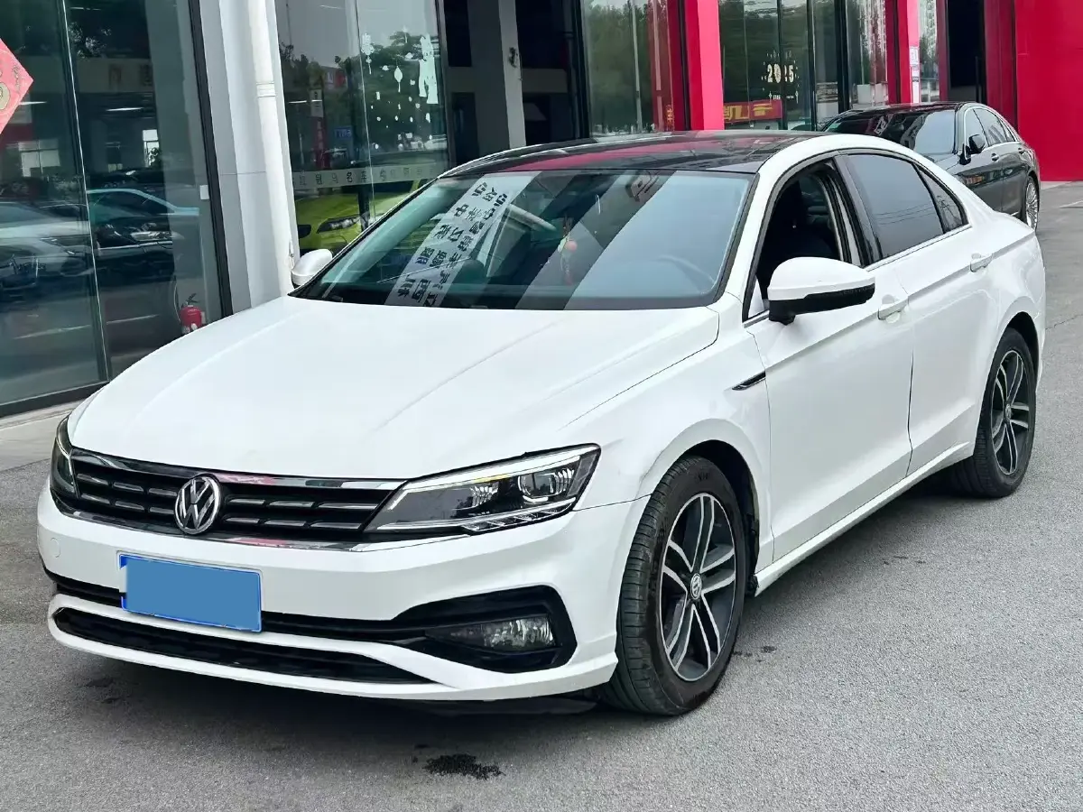 2019 Volkswagen Passat 1.4T 150HP L4 7DCT