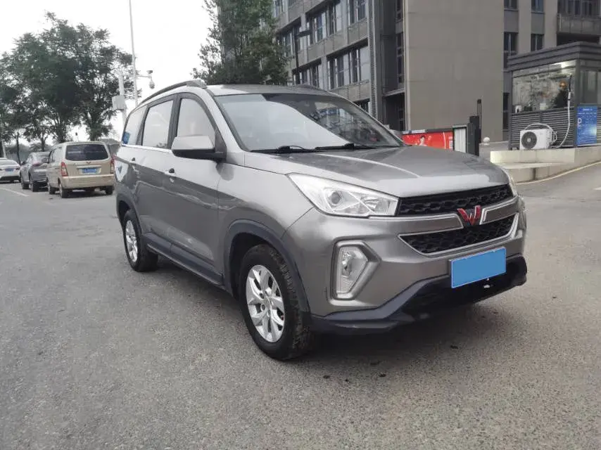 2018 WULING HONGGUANG thumbnail 3