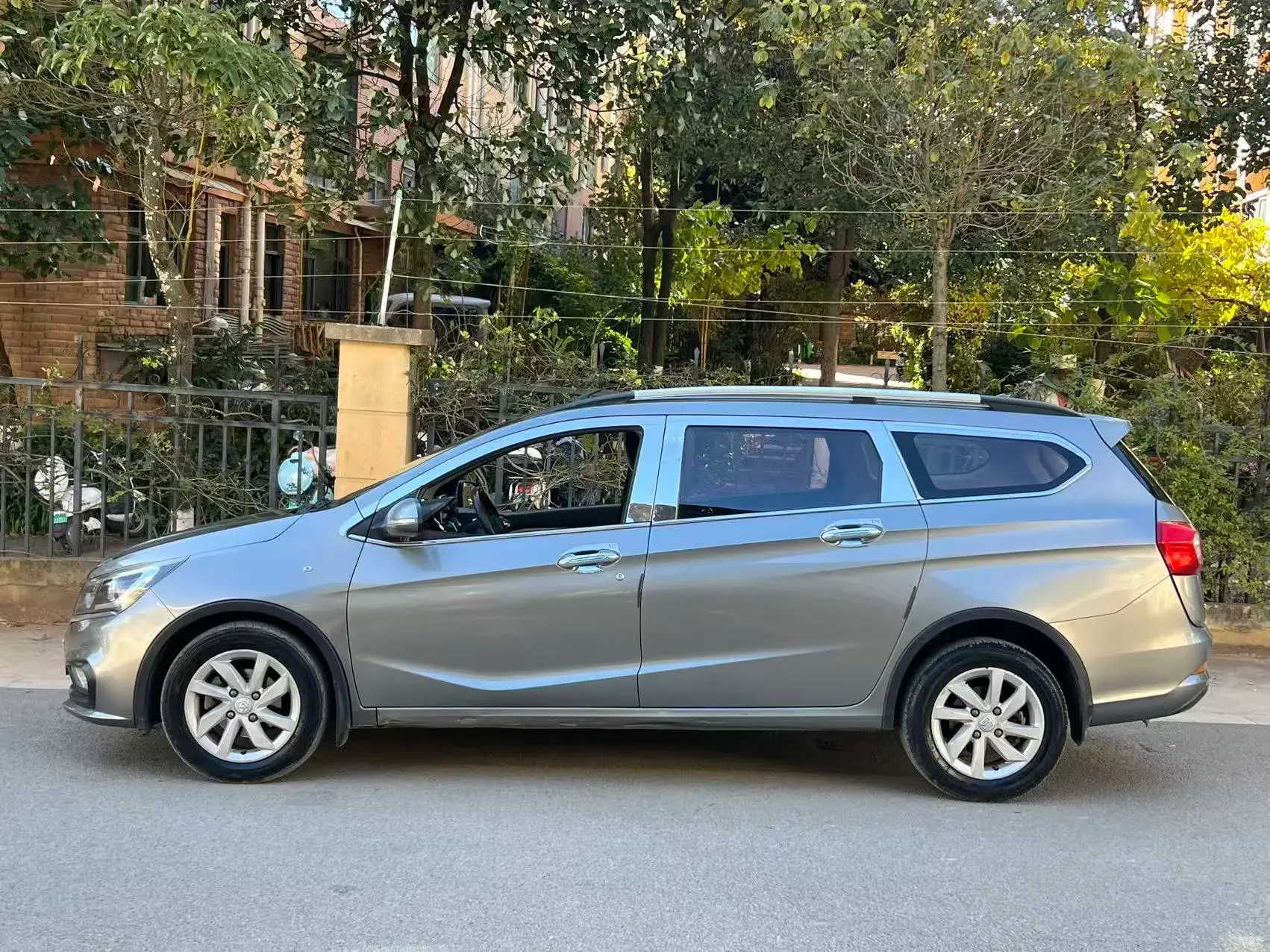 2017 BAOJUN 310W thumbnail 3