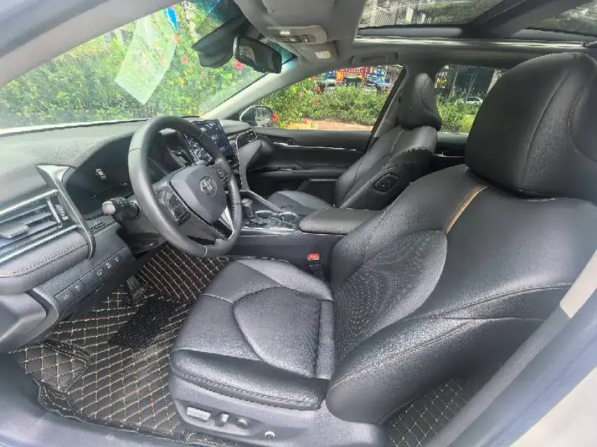 2021 TOYOTA CAMRY thumbnail 4