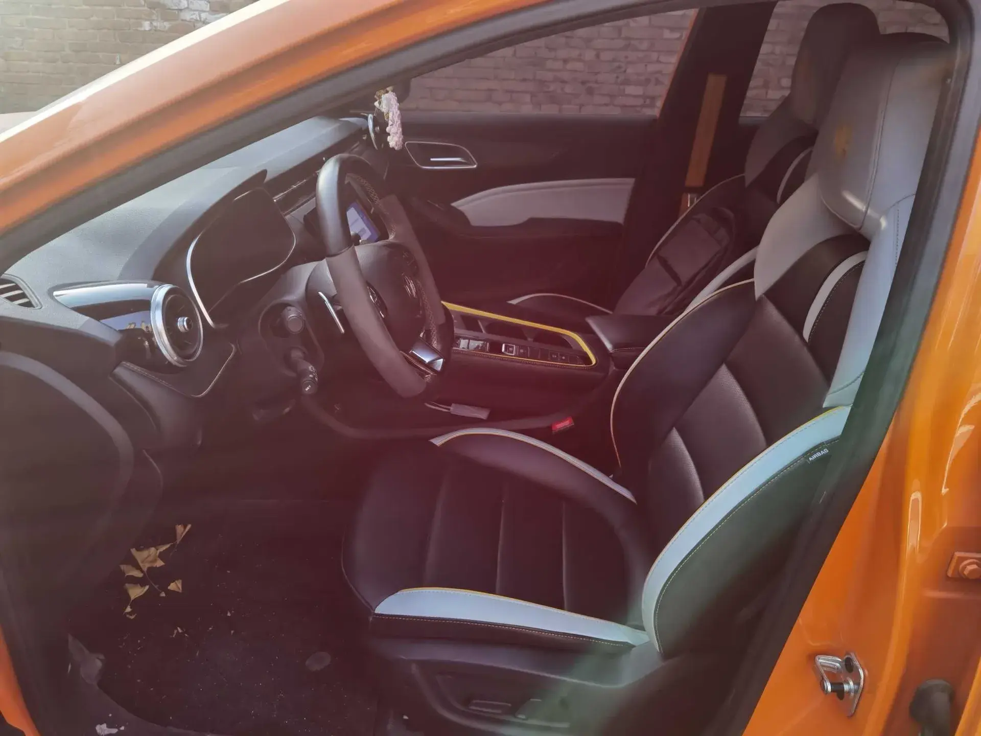 2021 MG MG6 thumbnail 3