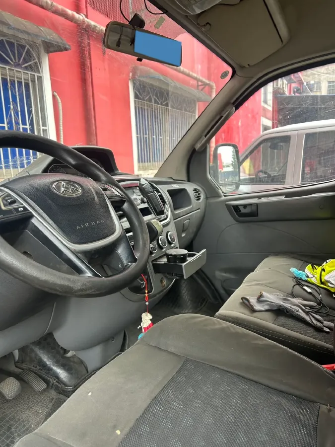 2013 Higer LongWei 2.4L 136HP L4 5MT,autocango,china used car exporter,china ev exporter,chinese used car exporter,chinese used ev exporter