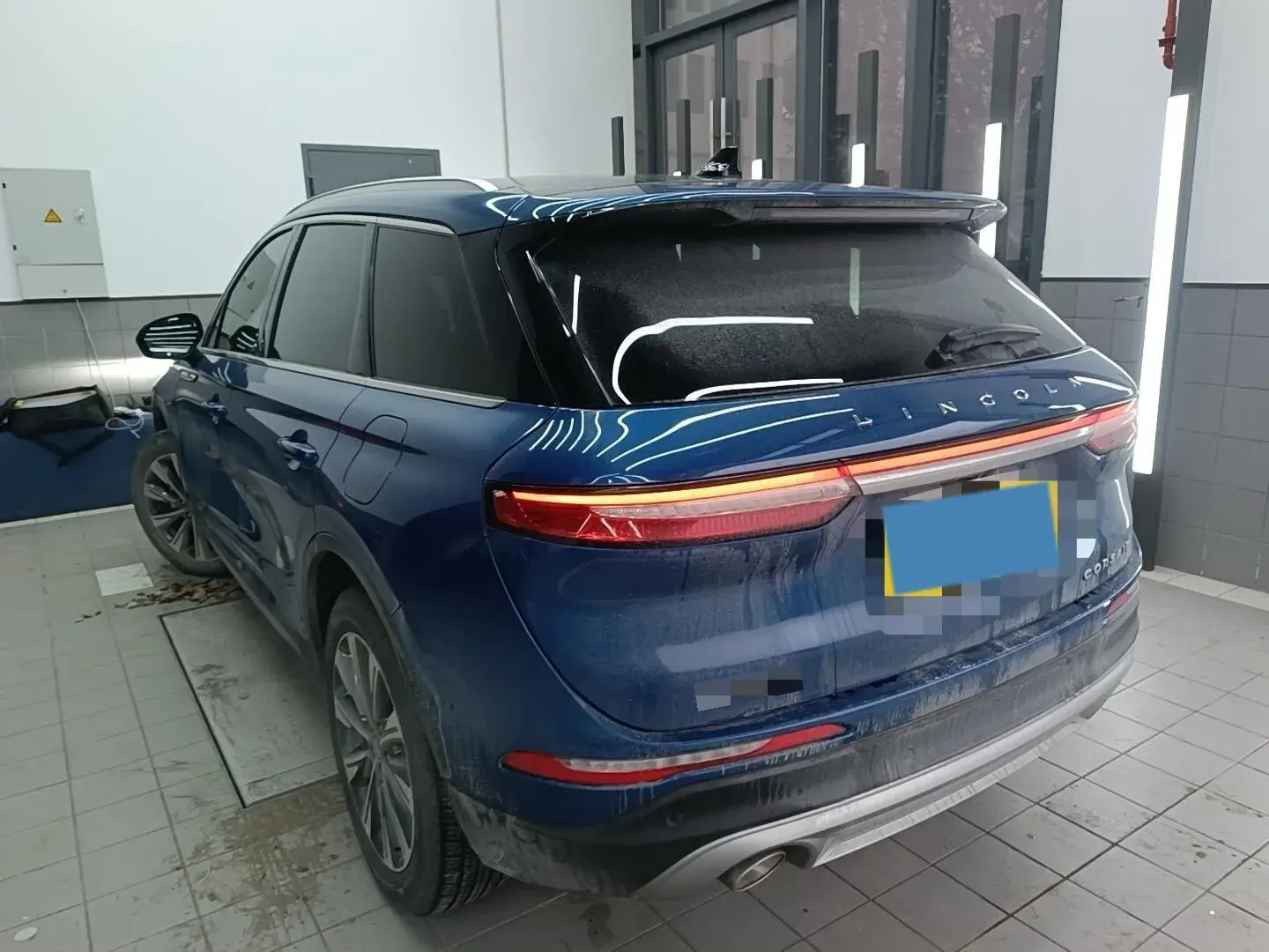 2022 LINCOLN CORSAIR thumbnail 4