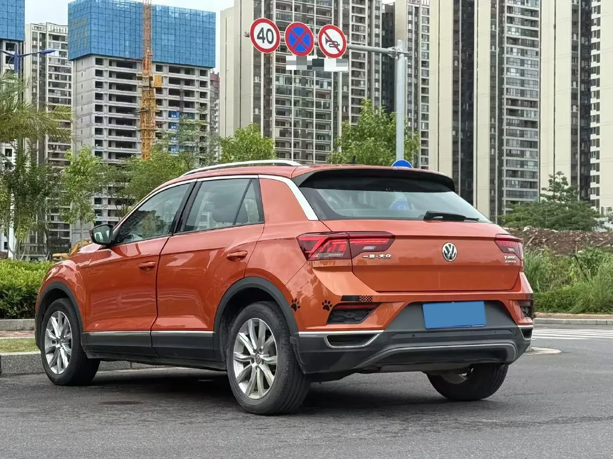 2019 Volkswagen T-Roc 1.4T 131HP L4 7DCT,autocango,china used car exporter,china ev exporter,chinese used car exporter,chinese used ev exporter