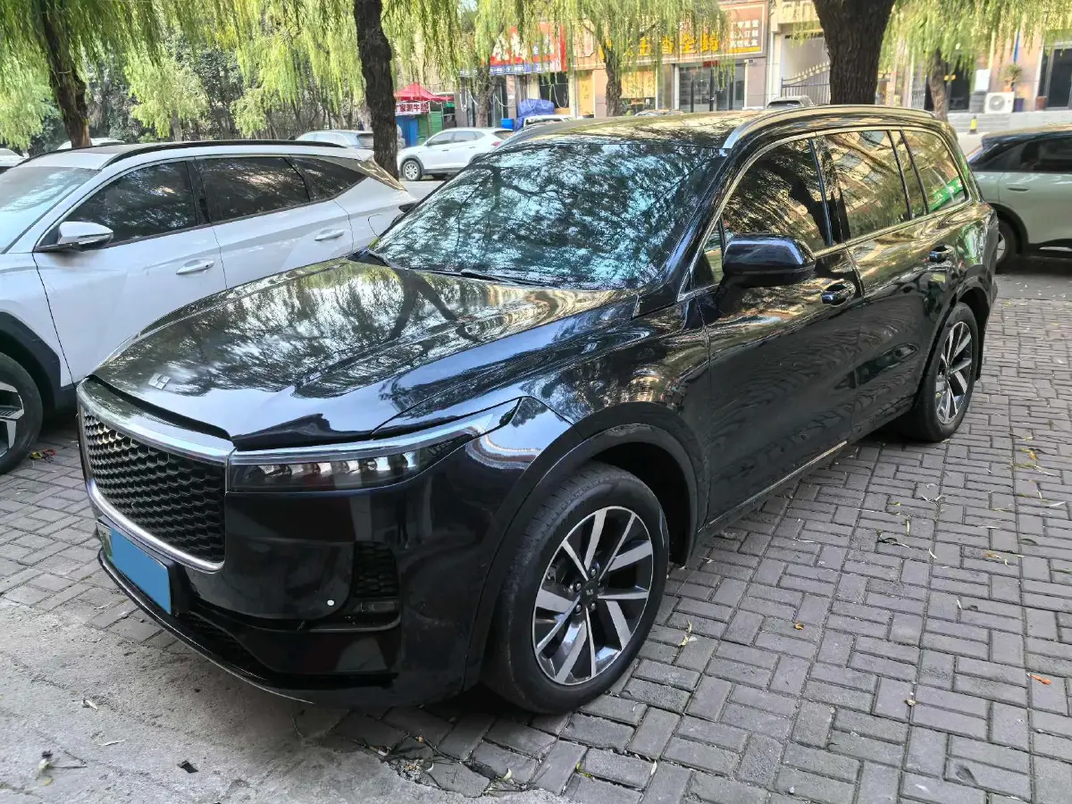 2021 Li ONE Range Extended 131HP REEV 40.5KWH