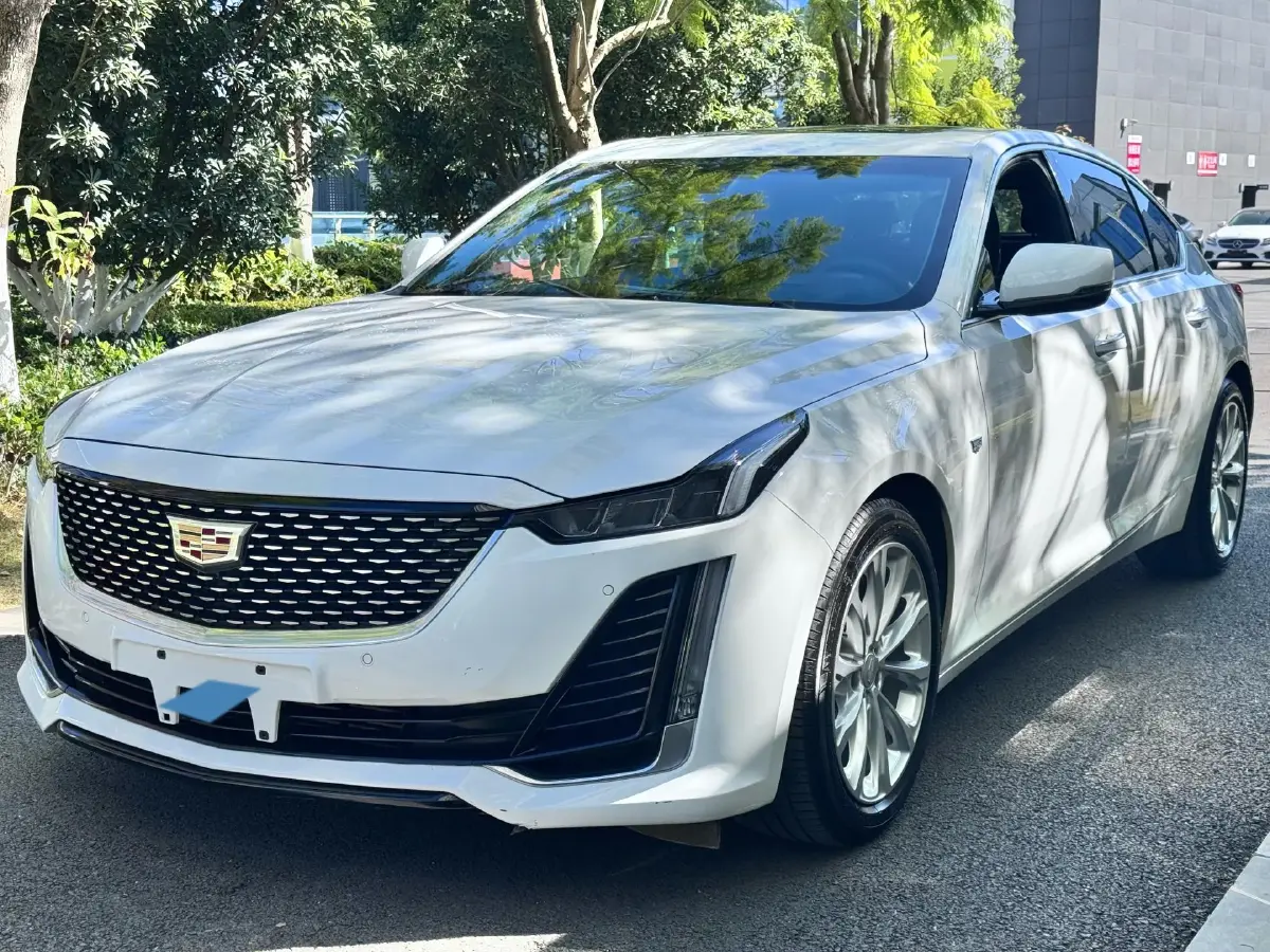 2021 Cadillac CT5 2.0T 237HP L4 10AT