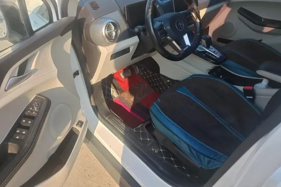 2021 BYD SONG thumbnail 3