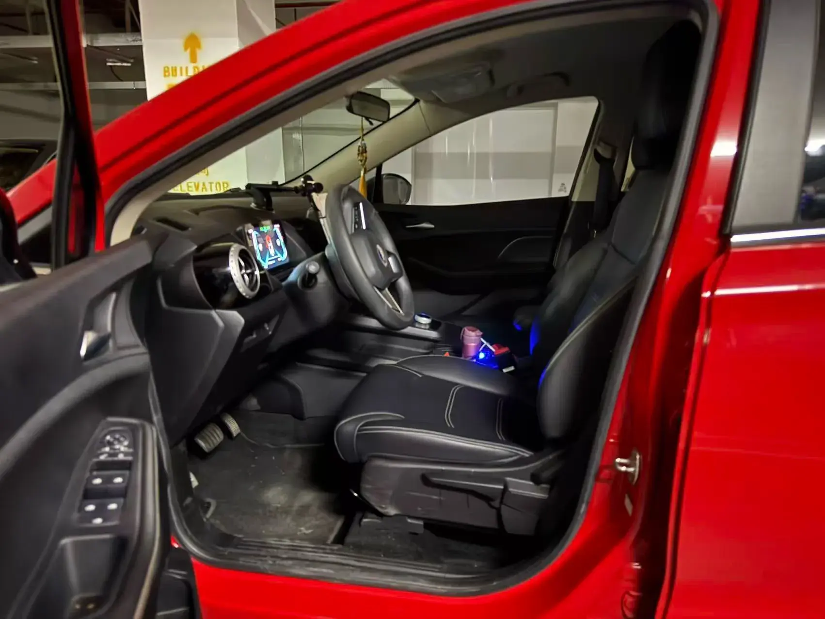 2019 BYD S2 thumbnail 2