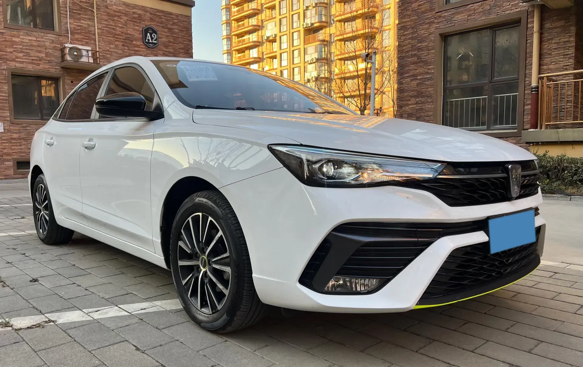 2021 ROEWE I5 thumbnail 2