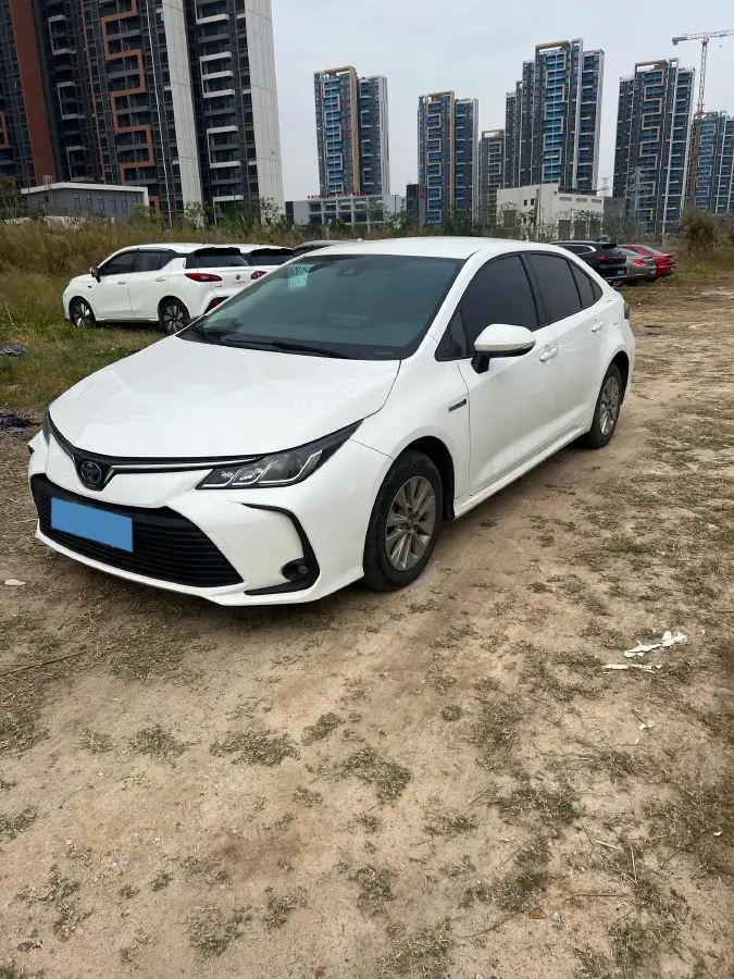 2021 Toyota Corolla 1.8L 98HP L4 E-CVT Hybrid