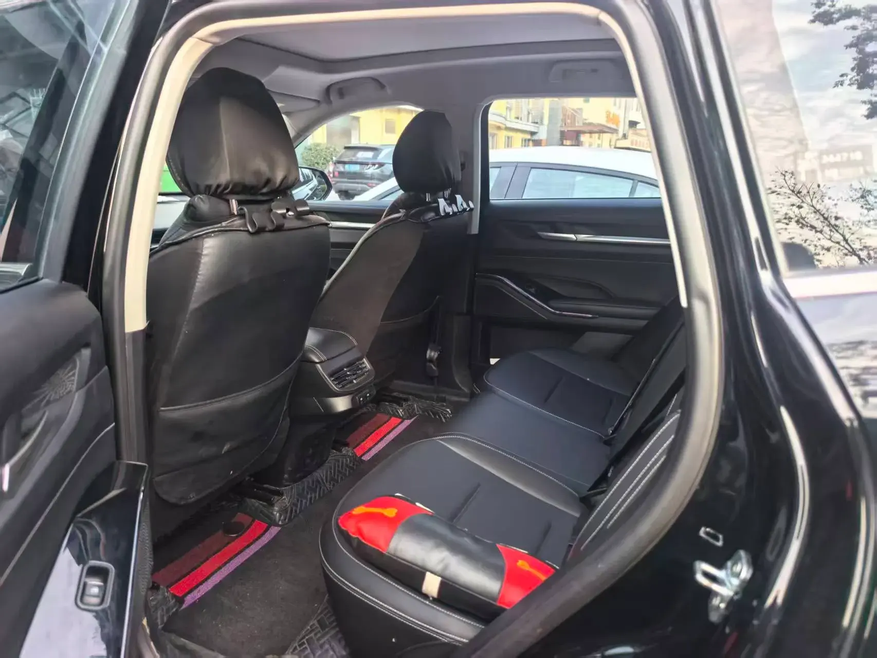 2022 HAVAL H6 thumbnail 2