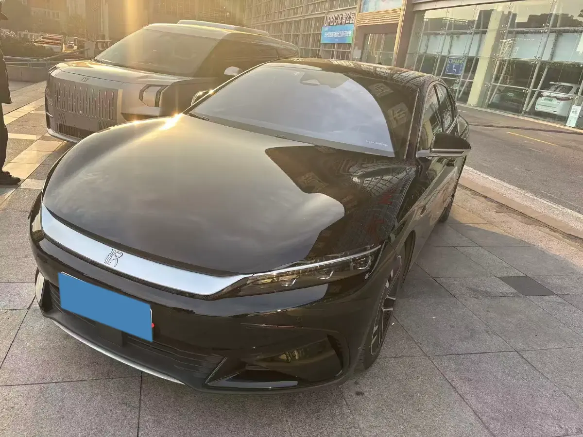 2023 BYD Han BEV 72KWH